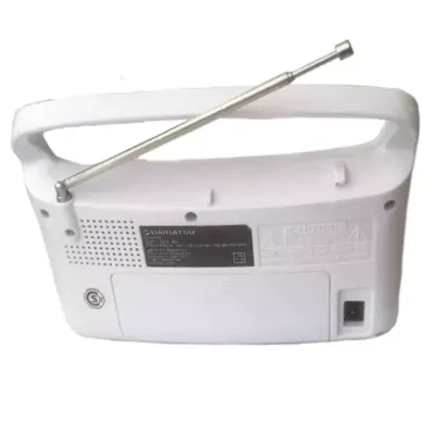 Detalles accesorios de Radio Am/Fm 220V Y Pilas Daihatsu D-Rp400 Blanca