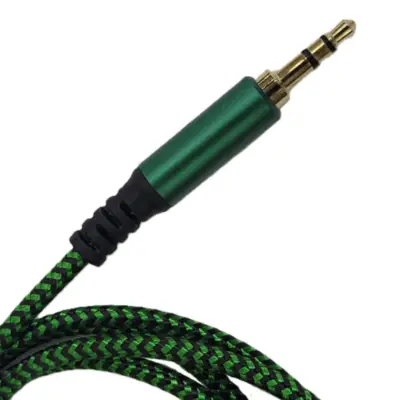 Detalles accesorios de Adaptador Audio Lightning A Miniplug 3,5 macho