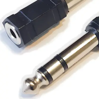 Detalles accesorios de Adaptador Plug 6,5 Estereo Macho A Jack 3,5 Estereo Hembra
