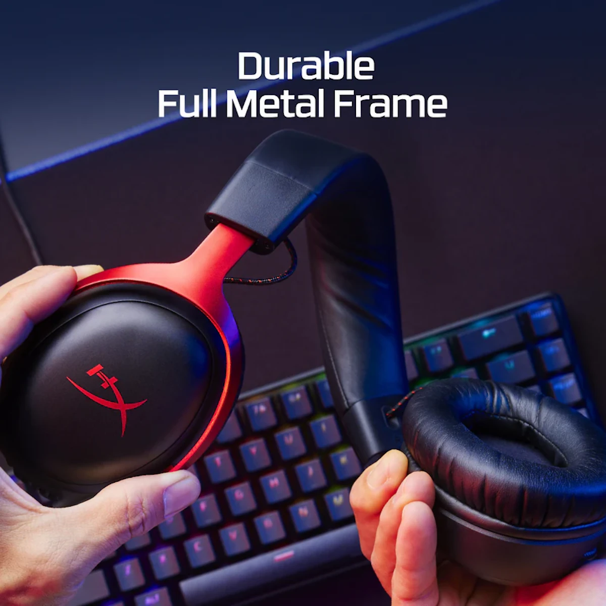 Vista lateral de Auricular Hyperx Cloud III Negro